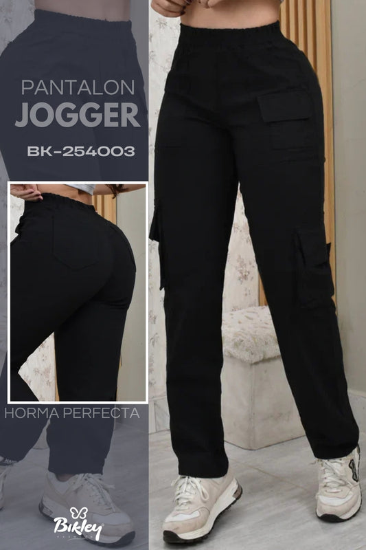 PANTALON JOGGER CARGO NEGRO REF. BK-254003