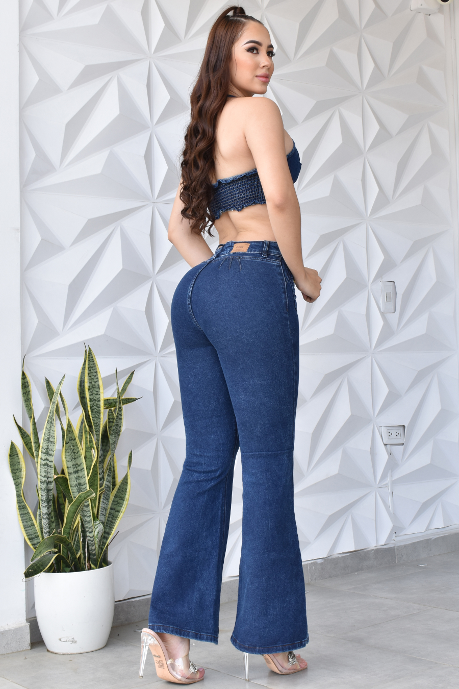 JEANS BOTA ANCHA PUSH UP REF. CV-40909
