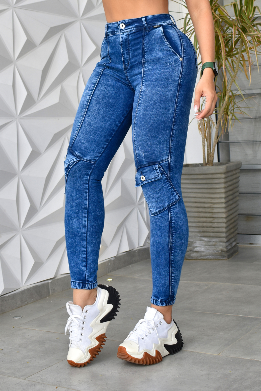 JEANS JOGGER PUSH UP REF. CV-40843