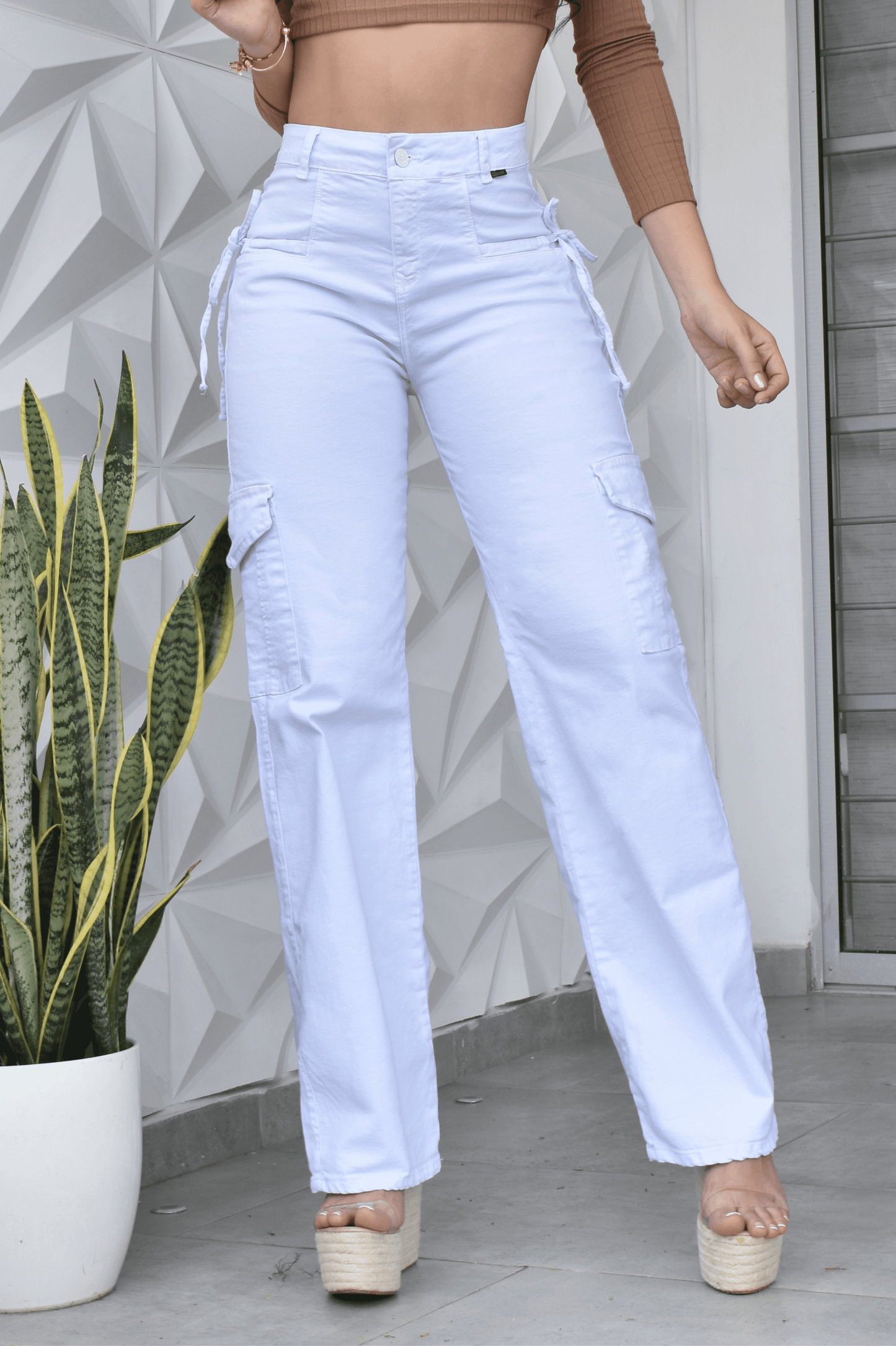 JEANS BLANCO PALAZZO CARGO REF. CV-40953