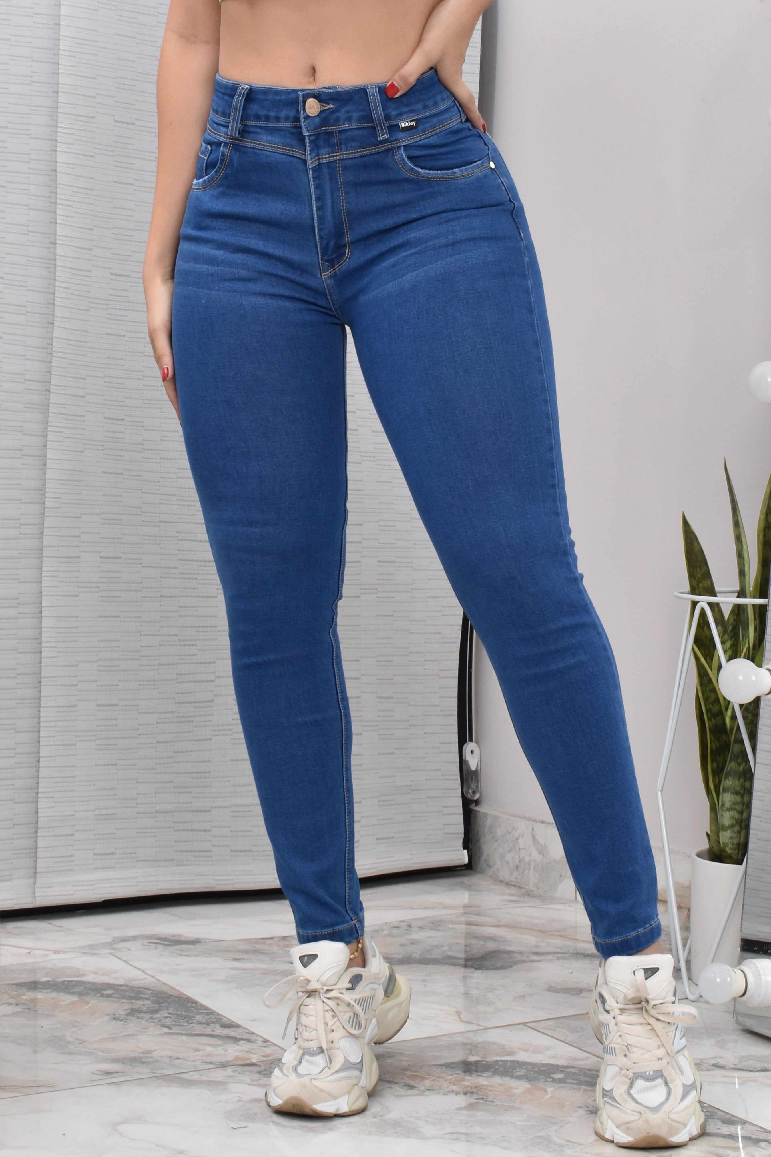JEANS SKINNY, ESTILO CLASIC HORMA PERFECTA REF. BK-254015