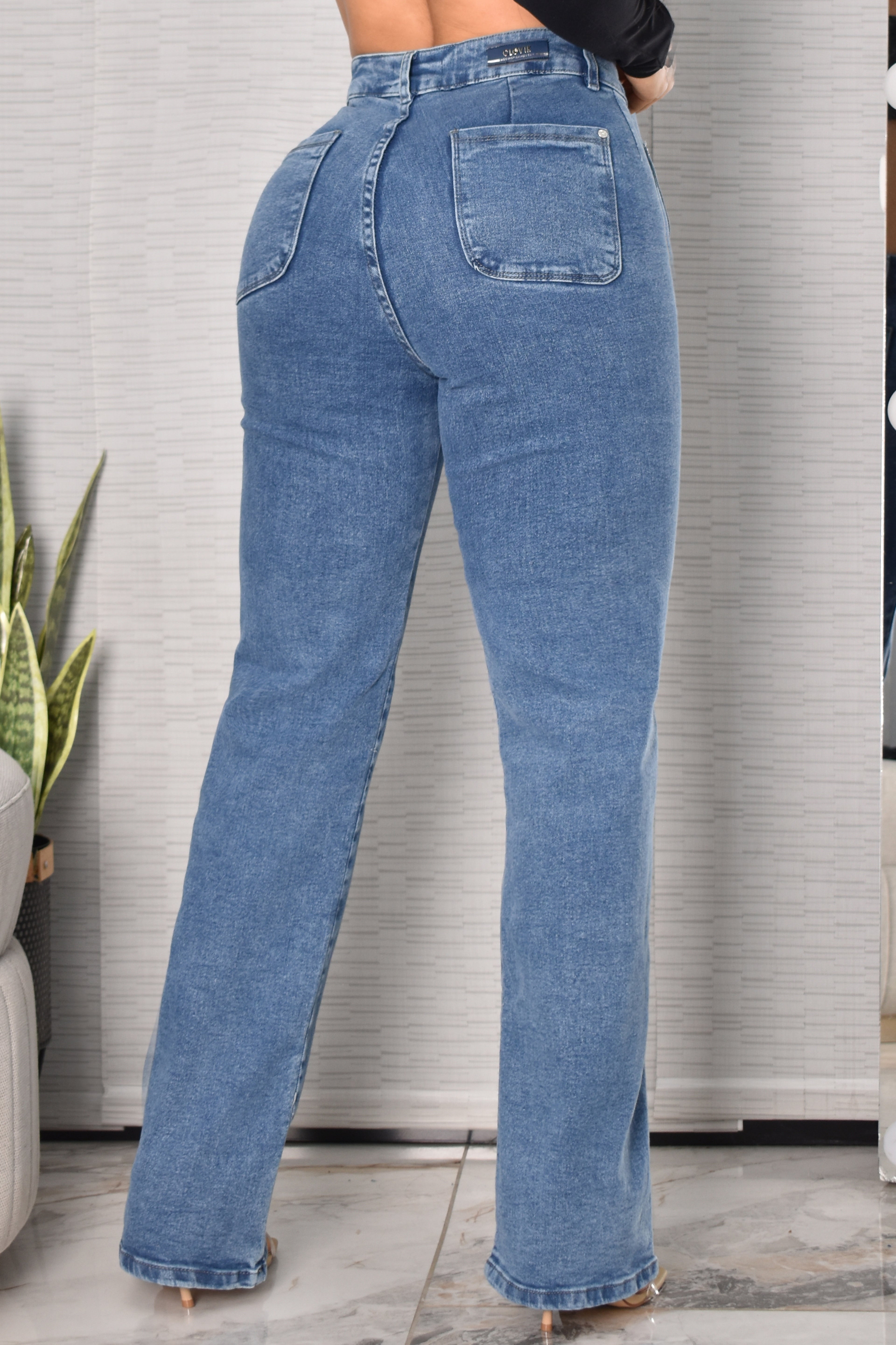 JEANS BOTA RECTA HORMA PERFECTA REF. CV264022